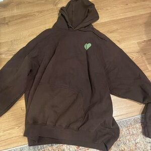 Love your mother brown sweatshirt, size L.